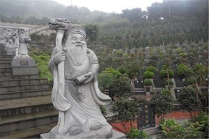 雕像