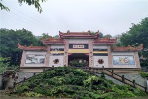大门